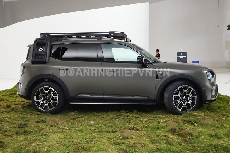 Mercedes-Benz ra mắt SUV công suất 637 mã lực, thiết kế hầm hố, giá hơn 800 triệu đồng