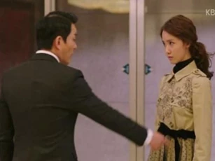 Đi nước cờ cuối cùng để cứu vãn tình yêu, nhưng hành động sau đó của bạn gái lại khiến tôi mất ăn mất ngủ