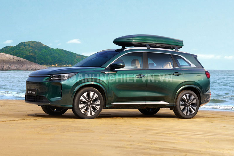 SUV 7 chỗ ‘chất’ hơn Toyota Fortuner, tiêu thụ chưa tới 1 lít xăng/100 km, giá ‘mềm’