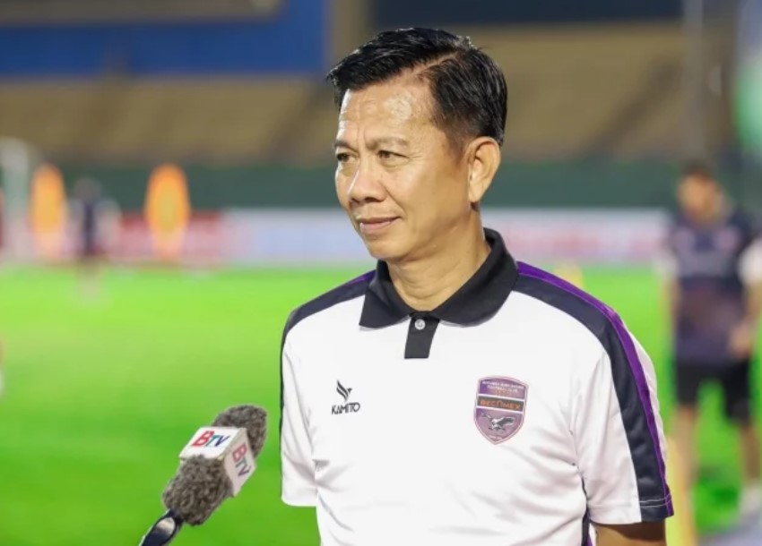 HLV Hoàng Anh Tuấn chỉ thẳng tiền đạo số 1 Việt Nam