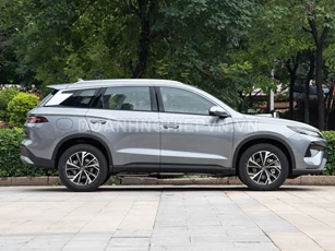 SUV dài hơn 4,7 mét, tiết kiệm xăng hơn Honda Vision, giá 369 triệu đồng