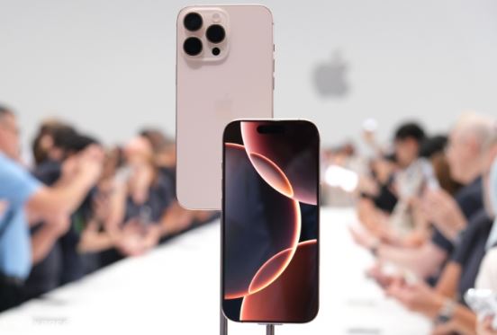 Bảng giá iPhone chính hãng VN/A cuối tháng 9: iPhone 15 Pro Max giảm sâu đón ‘bão’ iPhone 16 đổ bộ, iPhone 13 vẫn hot