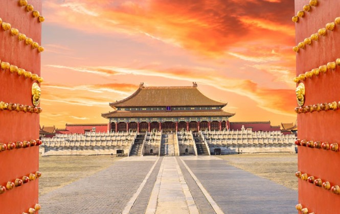 Vì sao trên nóc Tử Cấm Thành không có phân chim? Có điều gì mờ ám đằng sau