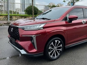 Sau 2 năm sử dụng, Toyota Veloz Cross 2022 lên sàn xe cũ với giá ngỡ ngàng