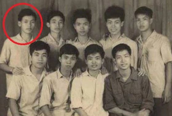 Danh tính ‘cậu bé vàng’ đầu tiên của làng Toán học Việt, từ bỏ mức lương nghìn đô về nước cống hiến