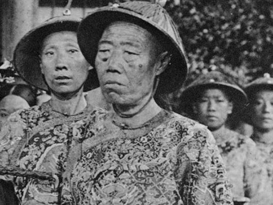 Tuyệt kỹ giúp Lý Liên Anh được Từ Hi thái hậu sủng ái không rời 53 năm dù xấu ma chê quỷ hờn