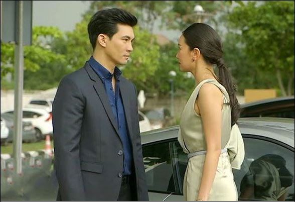 Nói mãi mới chốt được căn biệt thự 20 tỷ nhưng gặp vị khách tới nhận nhà, tôi tái mặt