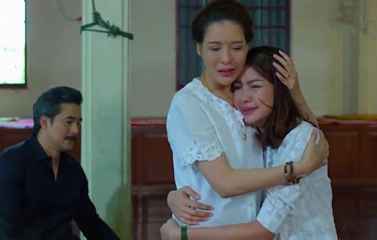 45 tuổi mẹ mới mang bầu và sinh ra tôi, trước khi mất bà tiết lộ bí mật