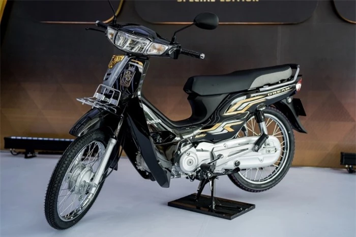 Honda-Dream-125-1