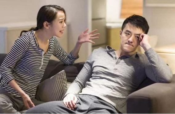 Chồng ăn bám nhưng vẫn lừa tiền tôi hết lần này đến lần khác