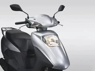 Tin xe hot 28/9: Honda mở ‘xe ga quốc dân’ thế chân Vision với giá 25 triệu đồng, đẹp như Spacy