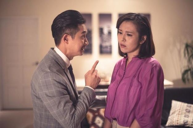 Đêm nào vợ mới cưới cũng cầm ly nước lọc vào nhà vệ sinh, tôi lén theo dõi thì phát hiện ra sự thật động trời