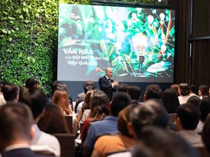 Xây dựng đội nhóm hiệu quả trong môi trường làm việc hiện đại: Doanh nghiệp cần bắt đầu từ đâu?