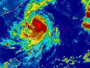 Siêu bão mới đang hướng thẳng về phía Philippines, liệu Việt Nam có bị ảnh hưởng?