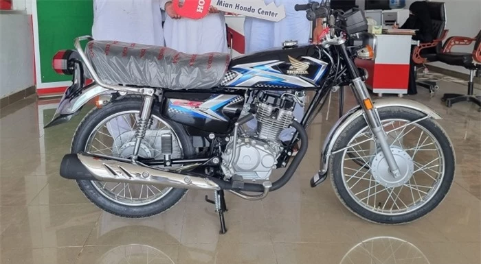 Honda-CG-125-3