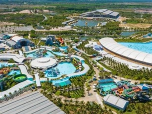 'Siêu công viên' duy nhất Việt Nam xác lập 11 kỷ lục, trang bị cả xe tăng để phục vụ khách tham quan