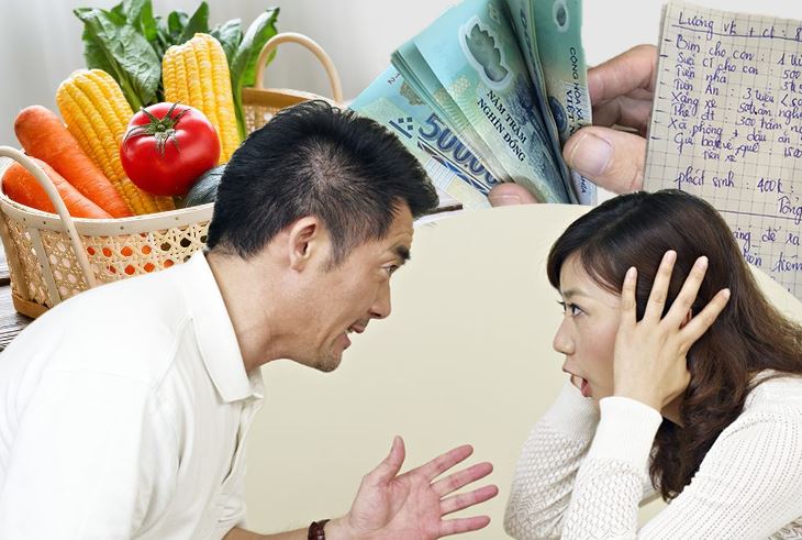 Để chồng quản lý tiền bạc trong nhà, tôi bị mẹ và các dì mắng là không có đầu óc, thế nào cũng bị chồng bỏ