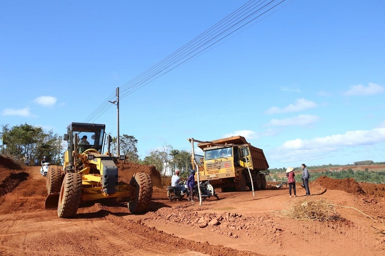 Đắk Nông: Phạt 2 trường hợp cản trở khai thác bô xít