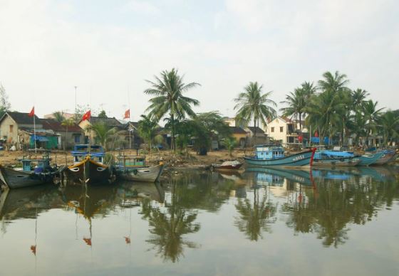 Hình ảnh Việt Nam 20 năm trước trong mắt du khách, 1 địa điểm được cả thế giới biết đến