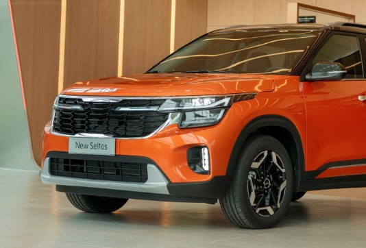 Kia Seltos 2024 có gì nổi bật để "đấu" Mitsubishi Xforce?