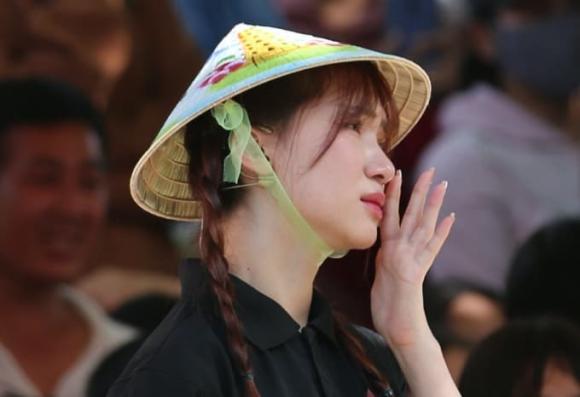 Dù đã thông báo muốn nhận con nuôi nhưng Hòa Minzy vẫn chưa thực hiện được vì một lí do