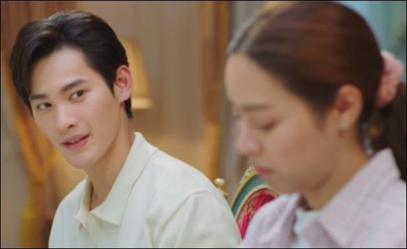 Chồng muốn bỏ tiền ra xây nhà trên mảnh đất của ông nội cho, tôi liền đưa anh 1 tỷ và tờ đơn ly hôn