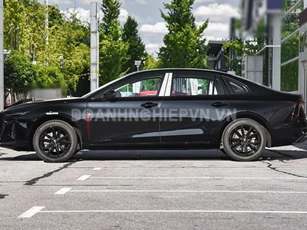 Xe sedan thiết kế thể thao, siêu tiết kiệm xăng, giá hơn 520 triệu đồng, sẵn sàng ‘ăn thua đủ’ với Toyota Camry