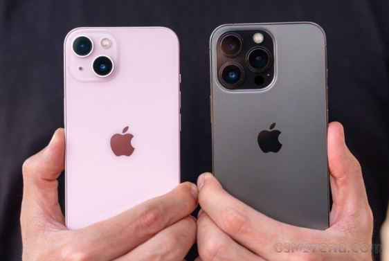 Bảng giá iPhone chính hãng VN/A rẻ nhất tháng 10: iPhone 13 xả kho, iPhone 13 Pro Max giảm kịch sàn