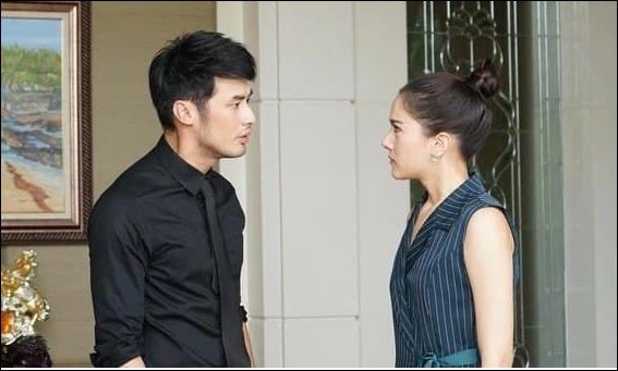 Khi thấy tôi vừa sắm ô tô mới, mẹ chồng tôi bỗng rụt rè xin chiếc xe máy cũ, một câu nói bất ngờ của tôi đã làm cả nhà ngỡ ngàng