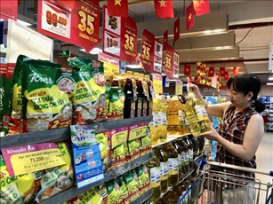 Triển khai nhiều chương trình bình ổn, kích cầu tiêu dùng dịp cuối năm