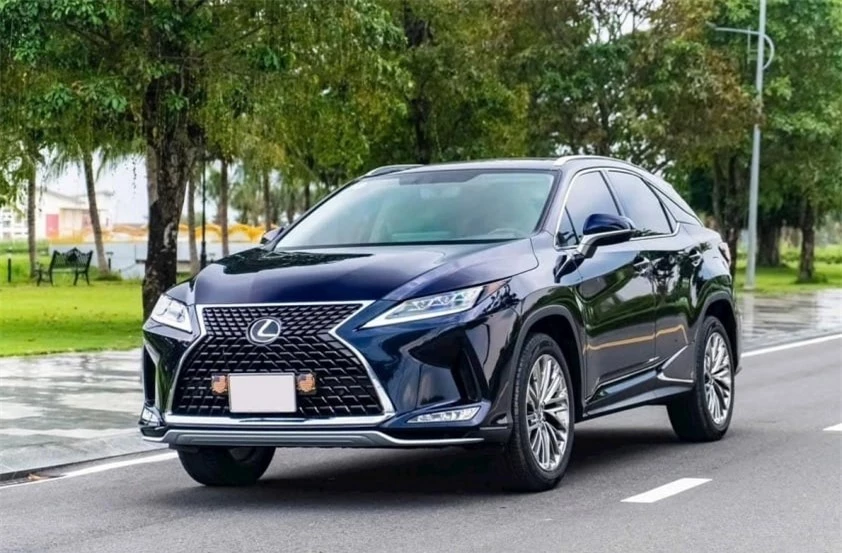 Xe sang Lexus RX 300 2021 bán lại với giá không ngờ sau 3 năm lăn bánh 538384