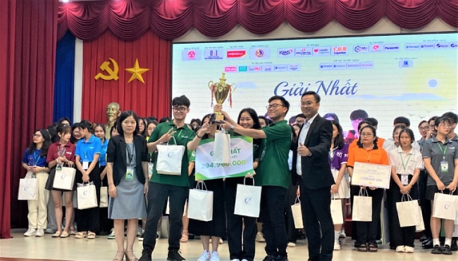 51 đội vào bán kết "Tài năng trẻ Logistics Việt Nam 2024"