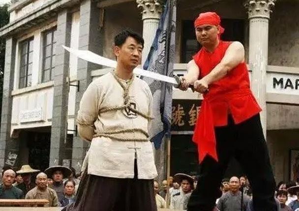 Vào cuối thời nhà Thanh, mức lương của đao phủ cao ngất ngưởng nhưng có 'quy tắc ngầm' không ai tranh giành