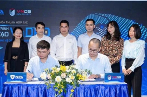 Ra mắt chương trình 'Đào tạo chuyên gia bảo vệ dữ liệu cá nhân VnDPO'