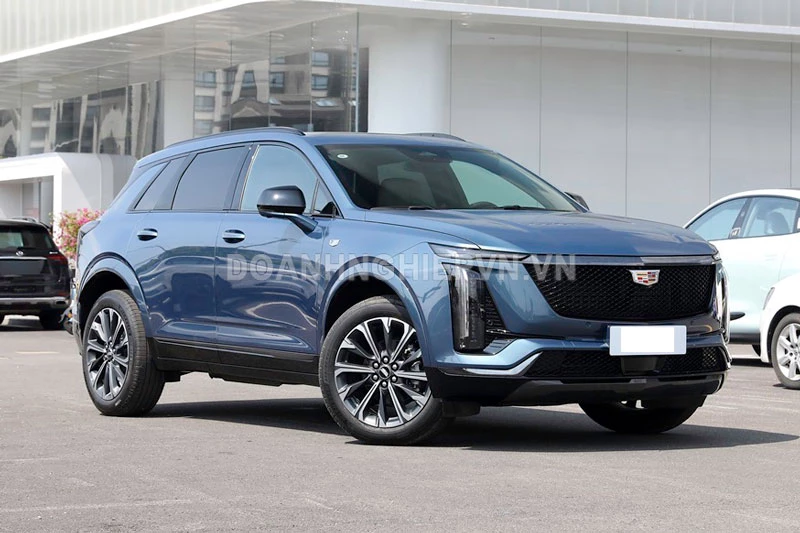 Cadillac XT5 2025.