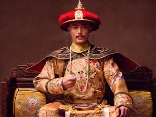 Hoàng đế Càn Long tổ chức ‘Thiên tẩu yến’ thiết đãi 3.900 bô lão để duy trì đức tính kính già yêu trẻ của tổ tông
