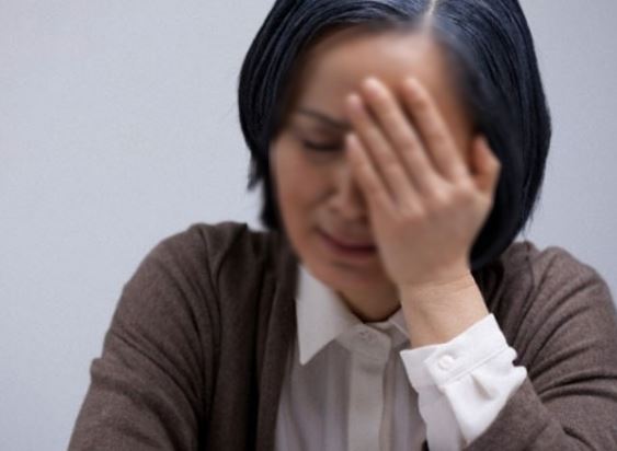 Chỉ vì một quả trứng luộc mà bà nội nhốt cháu gái ngoài cửa, để rồi bị chính đứa cháu trai mình yêu thương tạt cho gáo nước lạnh (P2)