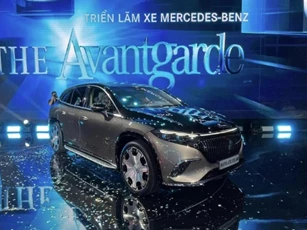 SUV chạy điện Mercedes-Maybach EQS 680 chốt giá hơn 7,6 tỷ đồng cho khách Việt