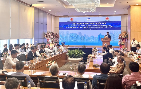 Giảm lãi suất tín dụng ngắn hạn không giúp tăng cung bất động sản