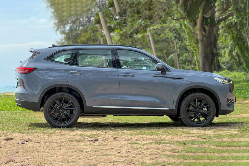 SUV &#x2018;ch&#x1EA5;t nh&#x1B0; n&#x1B0;&#x1EDB;c c&#x1EA5;t&#x2019;, si&#xEA;u ti&#x1EBF;t ki&#x1EC7;m x&#x103;ng, gi&#xE1; g&#x1EA7;n 760 tri&#x1EC7;u, c&#x1EA1;nh tranh c&#xF9;ng Mazda CX-5