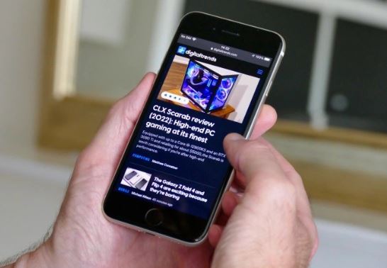 iPhone SE 3 nhỏ nhưng có 5G, chưa đầy 5 triệu, mạnh ngang iPhone 13 Pro Max, camera cực ngon