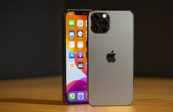 Chiến thần iPhone 12 Pro rẻ như bèo tháng 10, viền thép đẹp mê ly iPhone 16 Pro cũng ghen tỵ