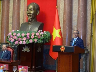 Doanh nhân tư nhân tiên phong áp dụng công nghệ mới, tạo động lực phát triển kinh tế