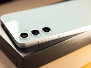 Samsung vừa ra mắt Galaxy S24 FE cho thị trường Việt: Giá rẻ hơn dòng Ultra, tính năng không thua kém