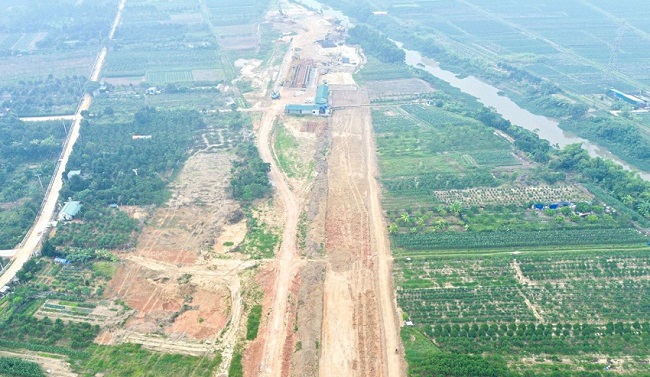 Kinh tế Thủ đô trên đà đổi mới - Bài 1: Thành phố đầu tàu, đa dạng lĩnh vực