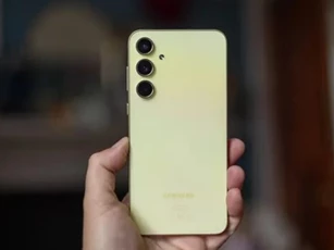 'Bom tấn tầm trung' từng bán chạy top 10 toàn cầu, vượt mặt Galaxy S24: Giá giảm chỉ còn hơn 8 triệu