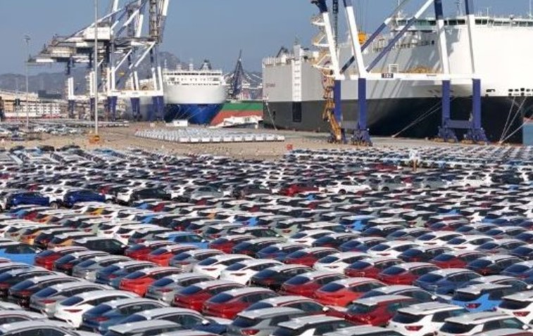 Thái Lan, Indonesia vẫn chiếm trọn nguồn cung xe nhập sang Việt Nam nhưng một quốc gia đang bứt lên mạnh - tăng trưởng 3 chữ số so với cùng kỳ, thương hiệu mới đua nhau xâm nhập thị trường