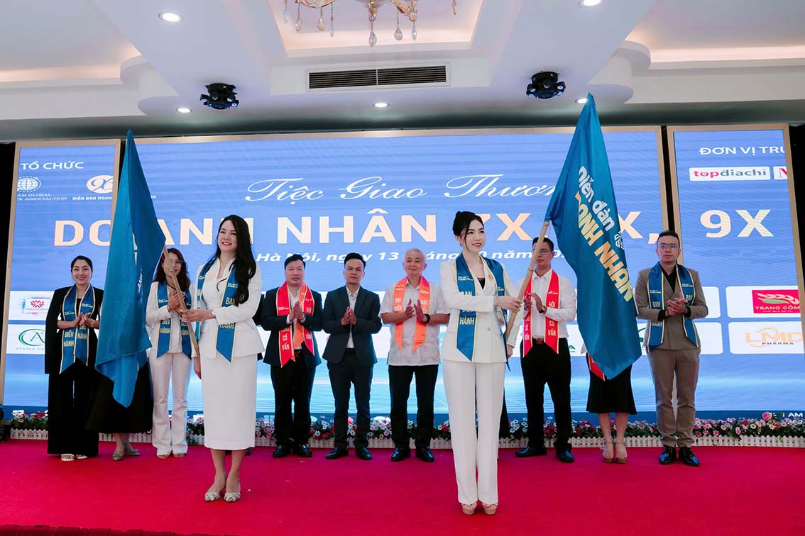 Chính thức ra mắt Diễn đàn Doanh nhân Việt Nam