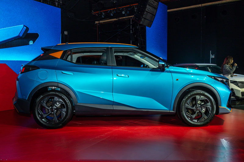 ‘Kẻ ngáng đường’ Mitsubishi Xforce: Động cơ tăng áp, thiết kế hầm hố, giá hơn 560 triệu đồng