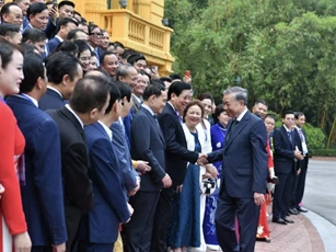 Doanh nhân Việt Nam: Trụ cột nền kinh tế, động lực phát triển tương lai